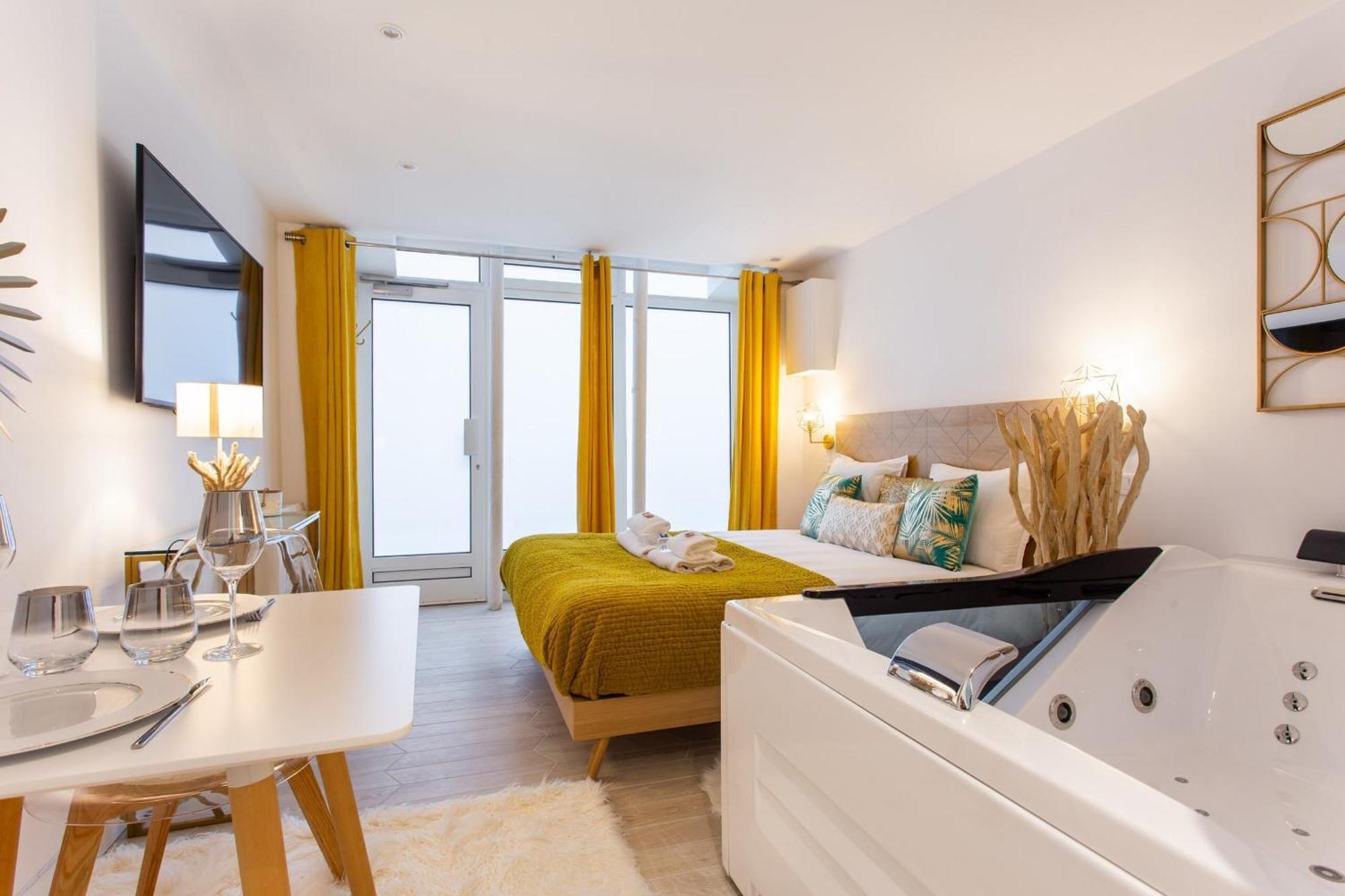 Charming Studio - 1Bd-2P - Batignolles Parijs Buitenkant foto